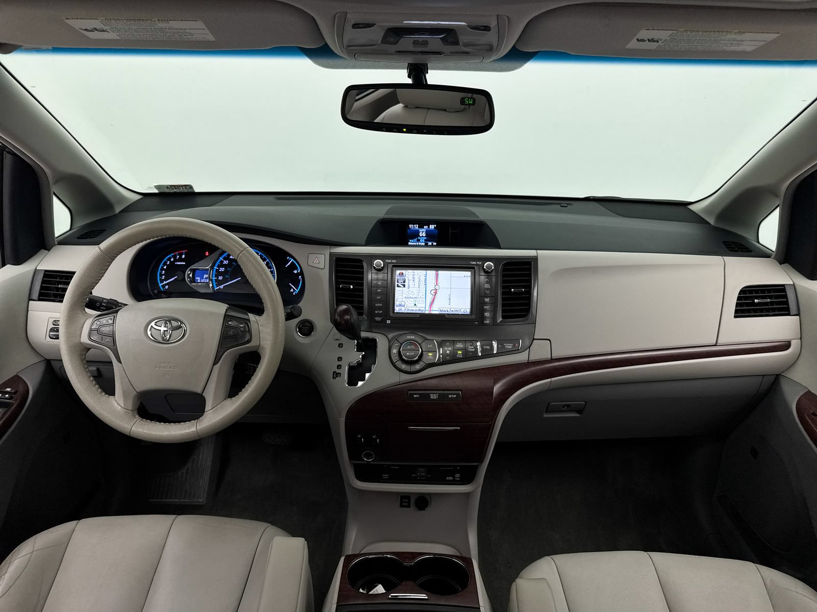 Used 2014 Toyota Sienna XLE w/ XLE Premium Package AWD/4WD image 21