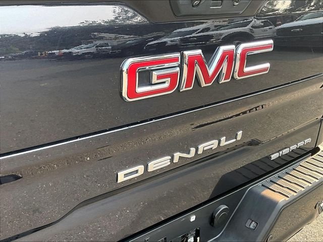 Used 2024 GMC Sierra 1500 Denali w/ Denali Reserve Package AWD/4WD image 8