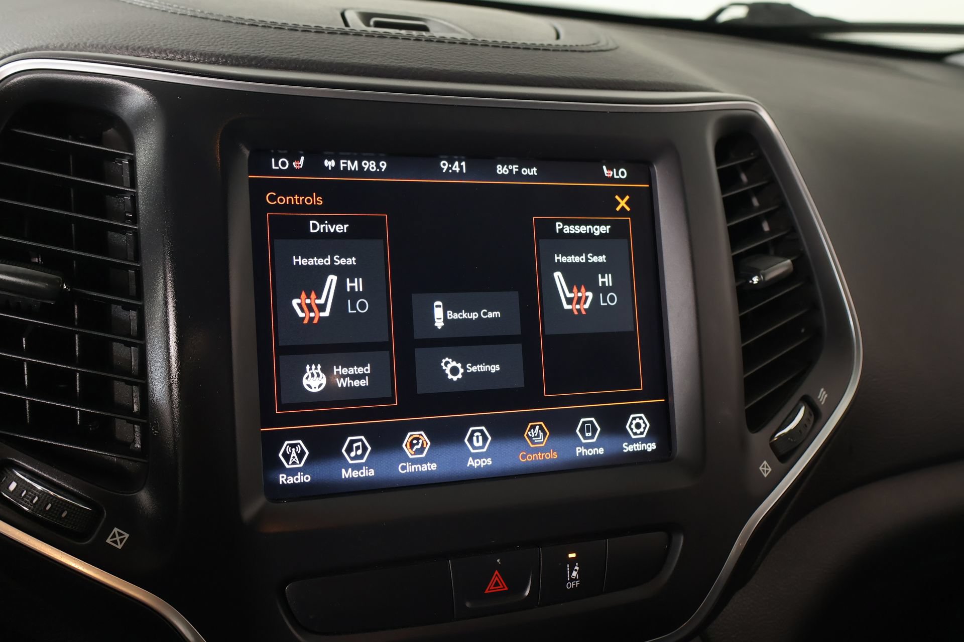 Used 2022 Jeep Cherokee Latitude Lux AWD/4WD image 7