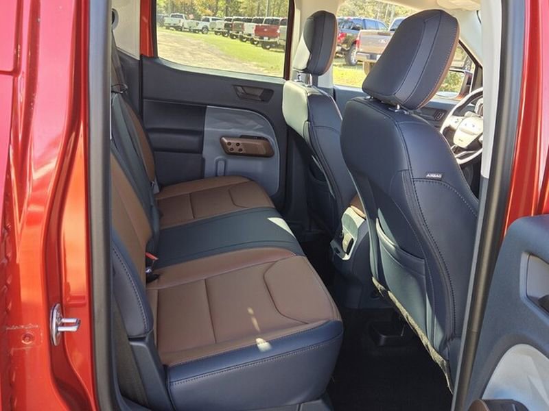 Used 2024 Ford Maverick Lariat image 15