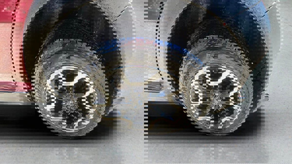 Used 2017 Subaru Crosstrek 2.0i Premium image 21