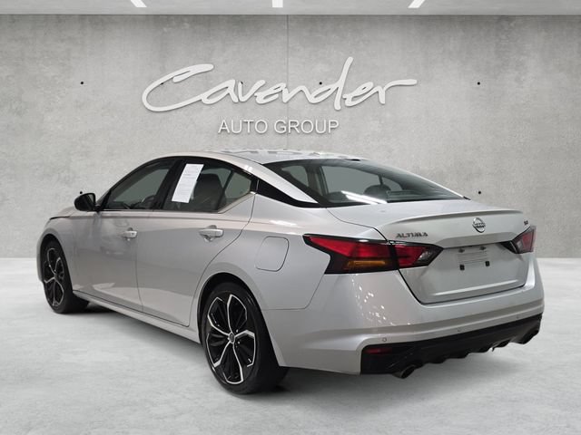 Used 2024 Nissan Altima 2.5 SR FWD image 14
