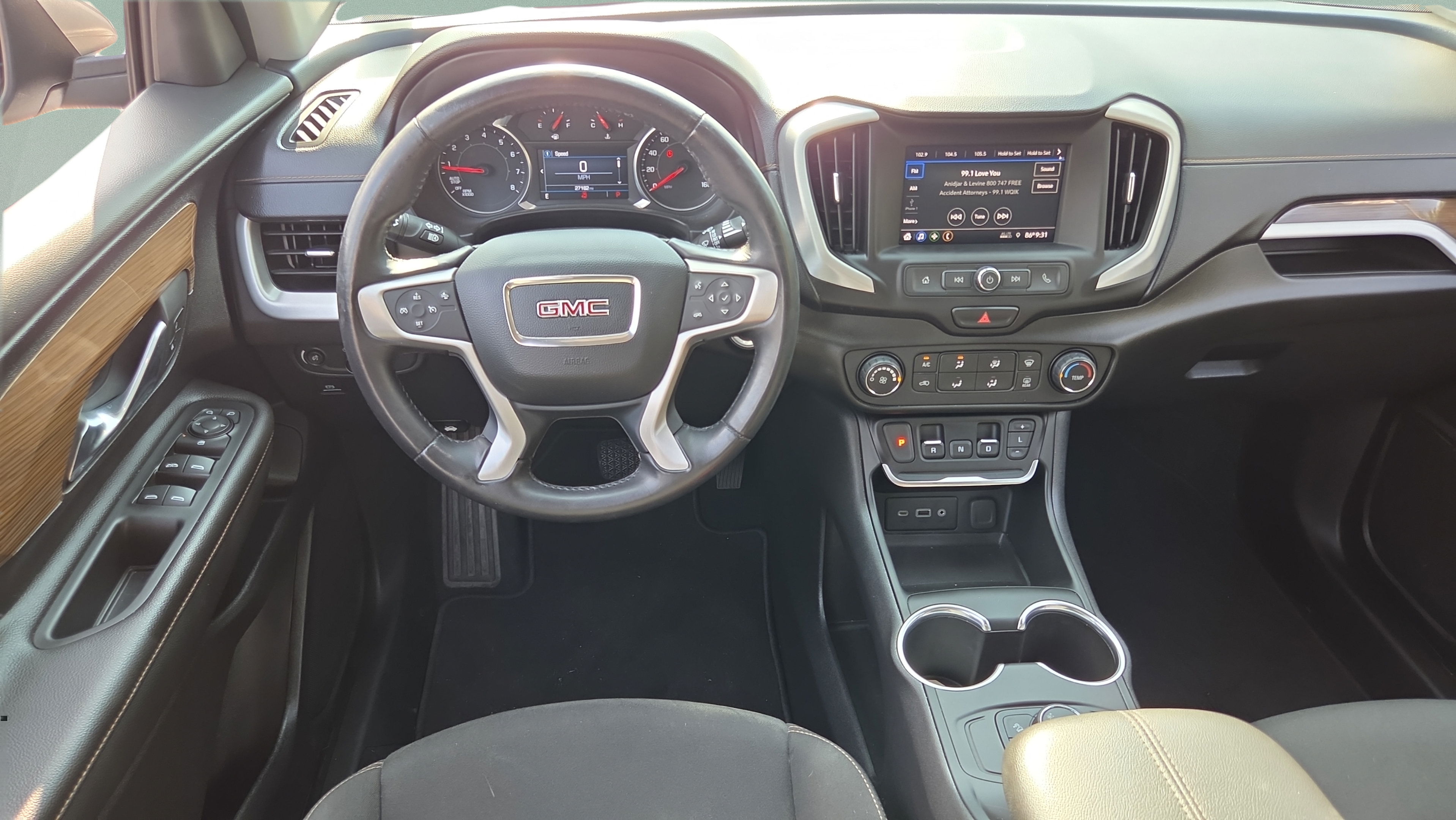Certified 2020 GMC Terrain SLE FWD image 11