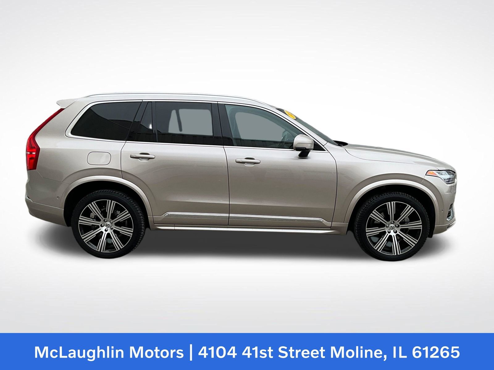 Certified 2023 Volvo XC90 B6 Ultimate w/ Protection Package Premier image 21