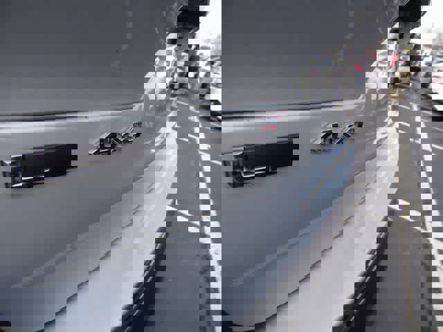 Used 2023 Jeep Grand Cherokee L Limited image 18