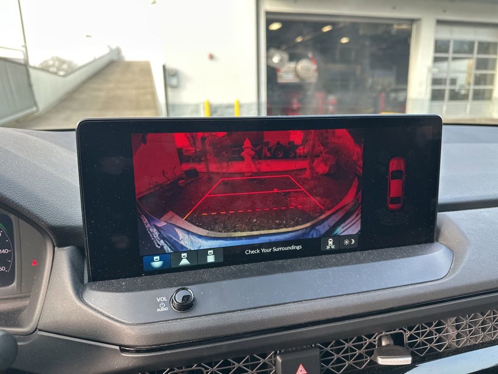 Used 2023 Honda Accord EX-L image 10