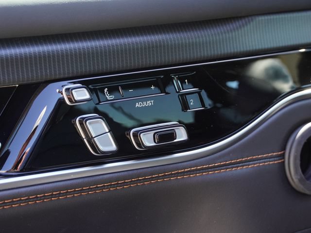New 2026 Jeep Grand Wagoneer Summit AWD/4WD image 24