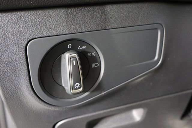 Used 2023 Volkswagen Tiguan SE R-Line AWD/4WD image 21