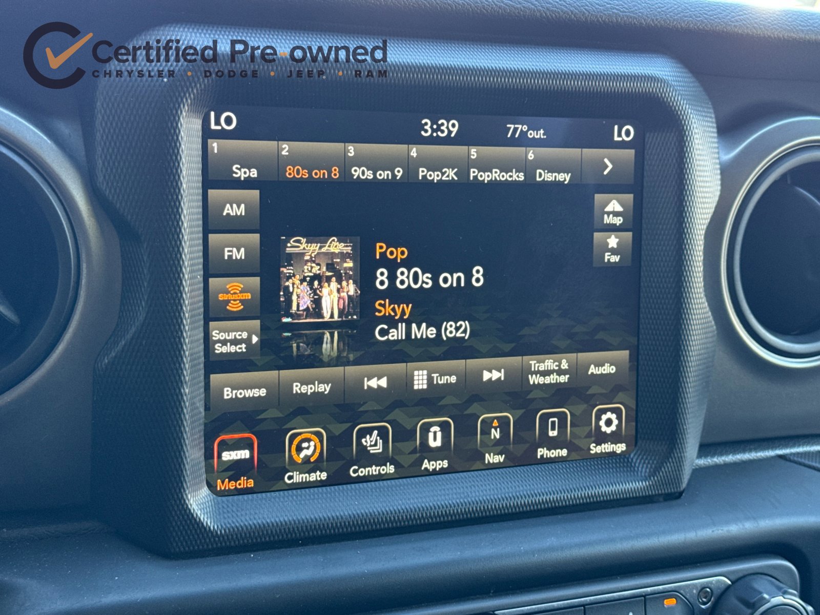 Certified 2023 Jeep Wrangler Unlimited w/ Cold Weather Group AWD/4WD image 19