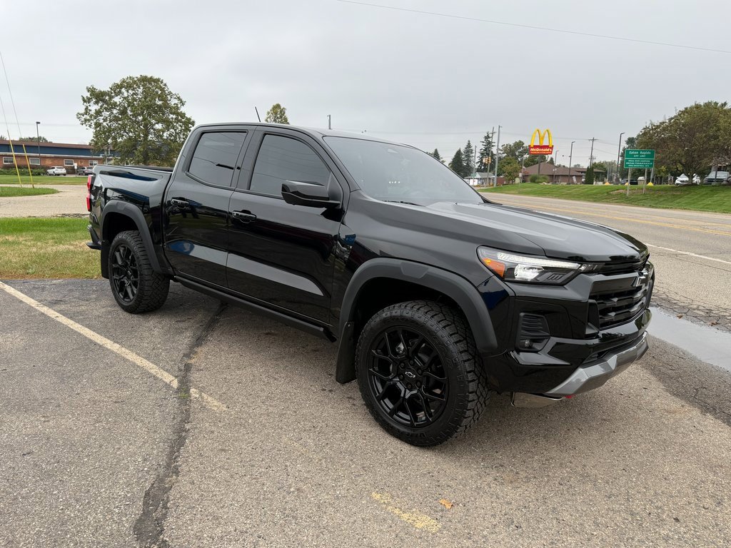 Certified 2024 Chevrolet Colorado Z71 w/ Z71 Convenience Package 2 image 6