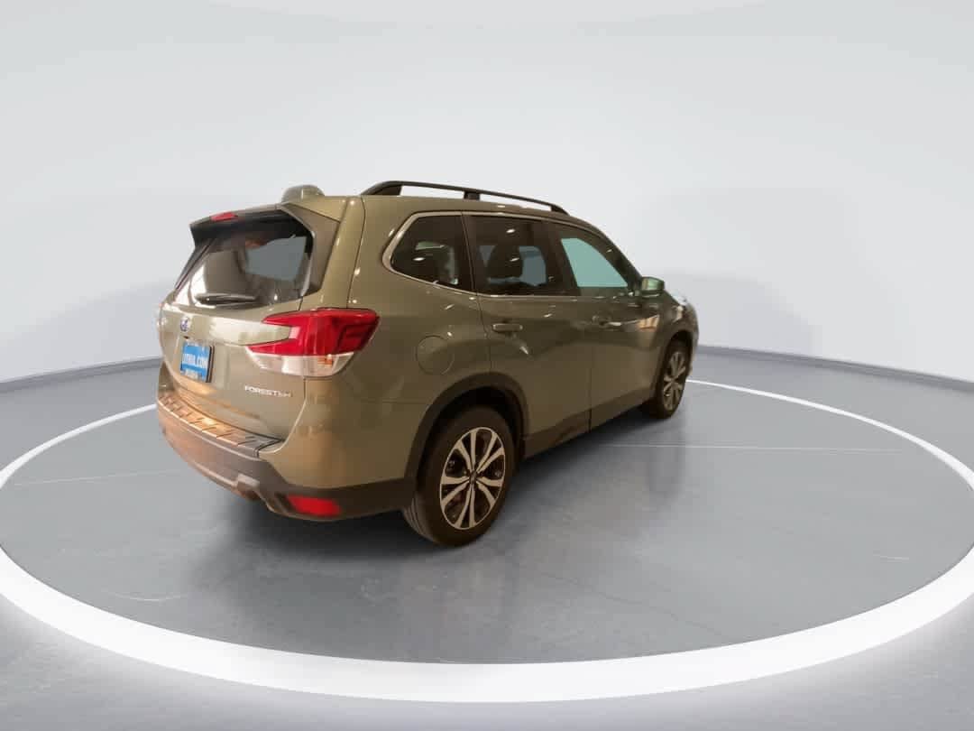 Used 2019 Subaru Forester Limited AWD/4WD image 8