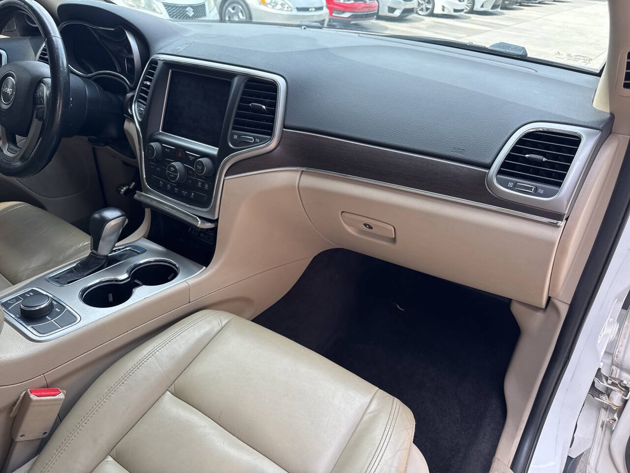 Used 2018 Jeep Grand Cherokee Limited w/ Trailer Tow Group IV AWD/4WD image 16