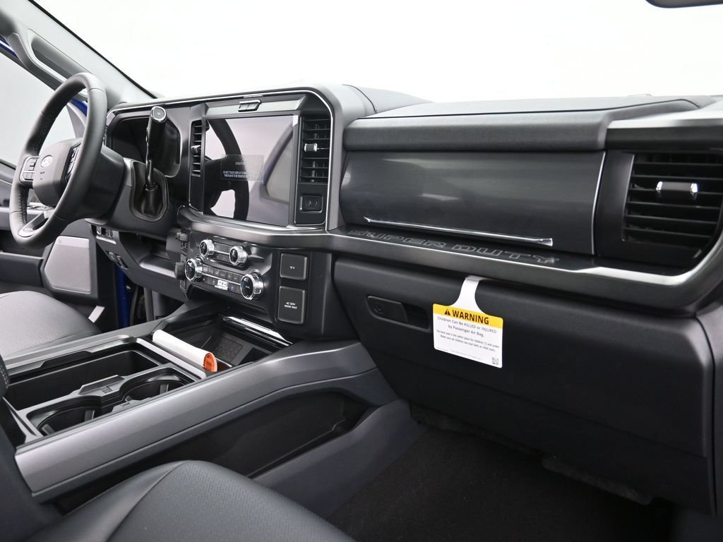 New 2026 Ford F250 Lariat w/ Black Appearance Package AWD/4WD image 27