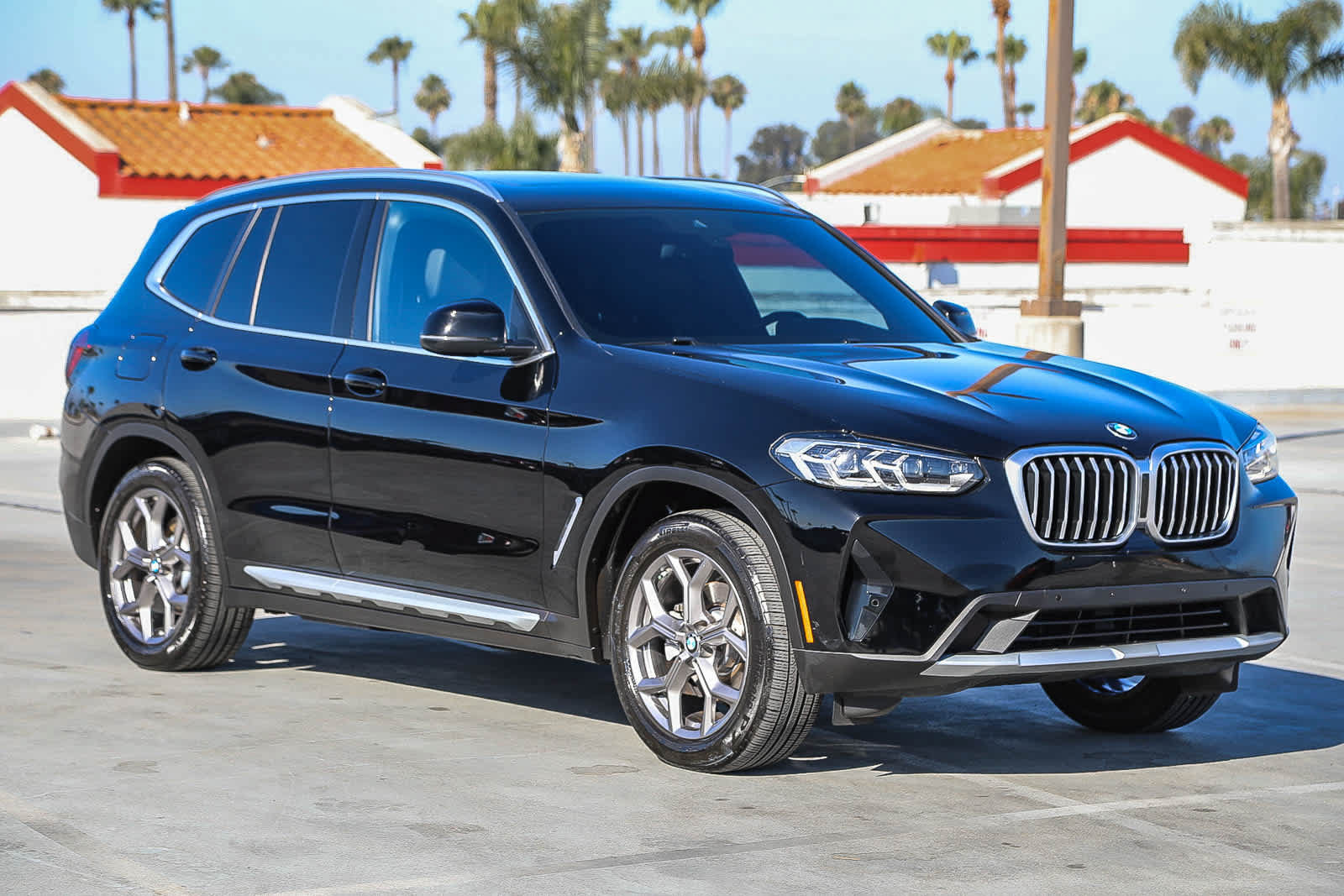 Used 2022 BMW X3 xDrive30i w/ Convenience Package w/ZPA AWD/4WD image 4