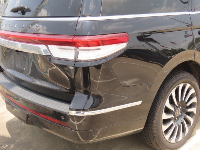 Used 2022 Lincoln Navigator Black Label AWD/4WD image 10