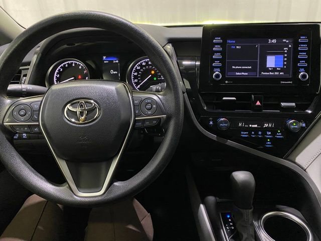 Certified 2024 Toyota Camry LE image 20