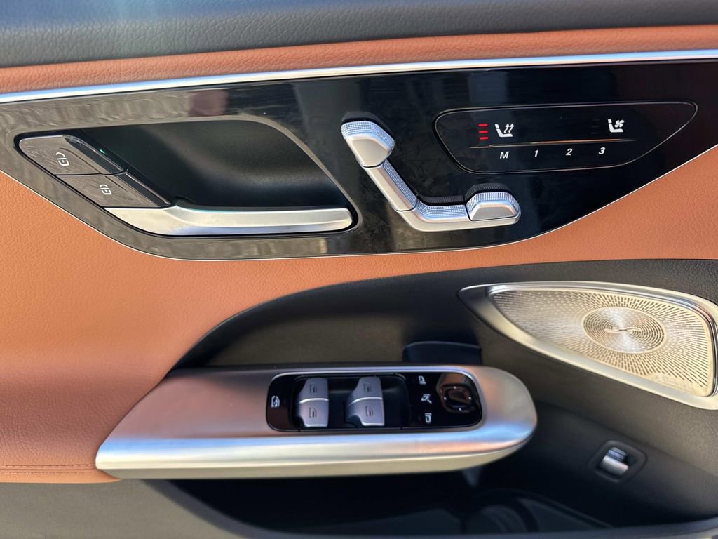 Used 2024 Mercedes-Benz C 300 Sedan image 20