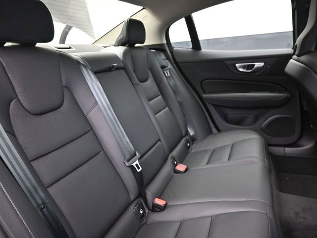Used 2025 Volvo S60 B5 Plus AWD/4WD image 32