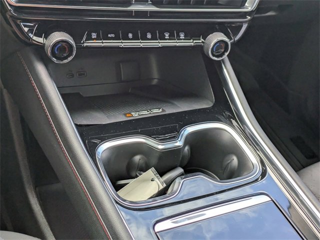 New 2026 Chevrolet Traverse RS image 21