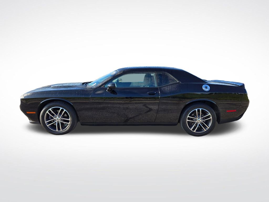 Used 2019 Dodge Challenger SXT AWD/4WD image 7