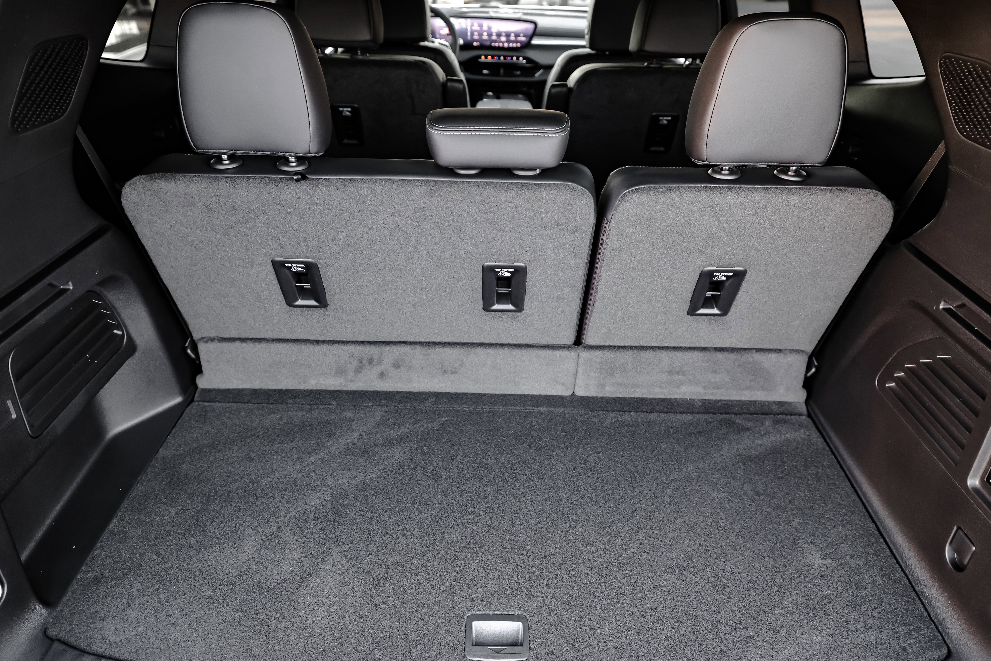 New 2026 Buick Enclave Sport Touring w/ Power Package image 9