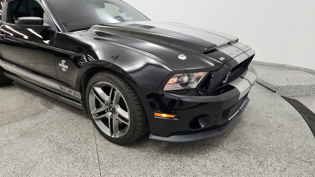 Used 2010 Ford Mustang Shelby GT500 RWD image 53