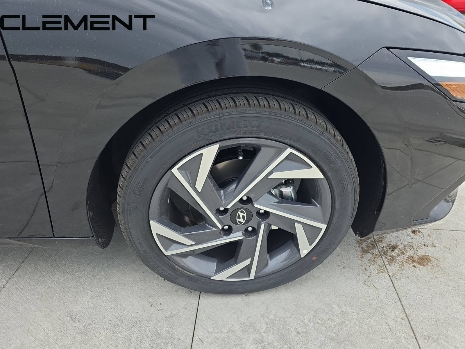 Certified 2025 Hyundai Elantra Sport FWD image 38