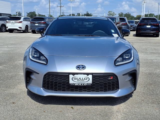 Used 2025 Toyota GR86 Premium RWD image 4