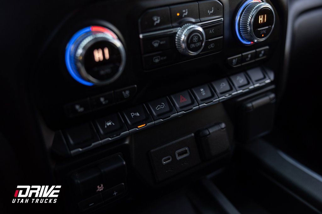 Used 2022 GMC Sierra 1500 AT4 w/ AT4 Premium Package image 37