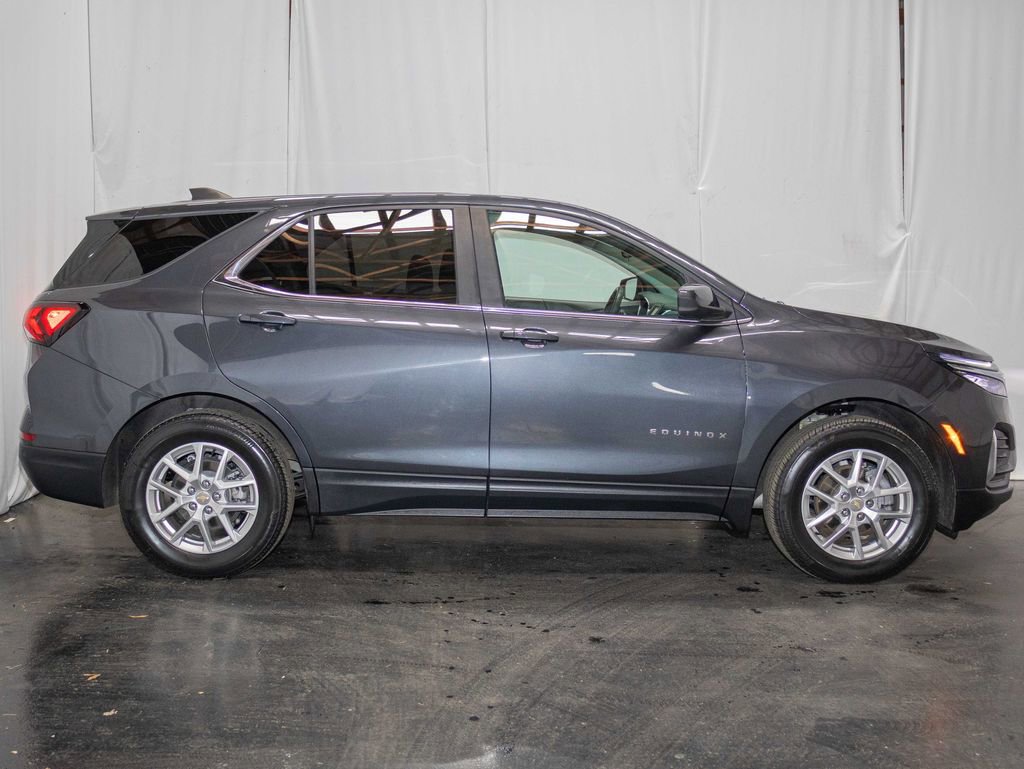 Used 2022 Chevrolet Equinox LT image 4