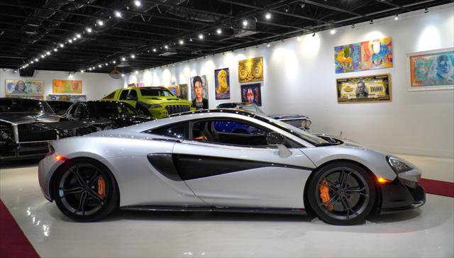 Used 2017 McLaren 570S Coupe RWD image 8