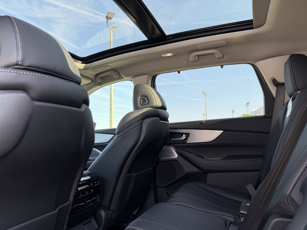 New 2026 Acura MDX w/ Technology Package FWD image 16