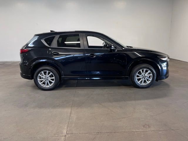 Used 2024 MAZDA CX-5 AWD 2.5 S w/ Select Package image 2