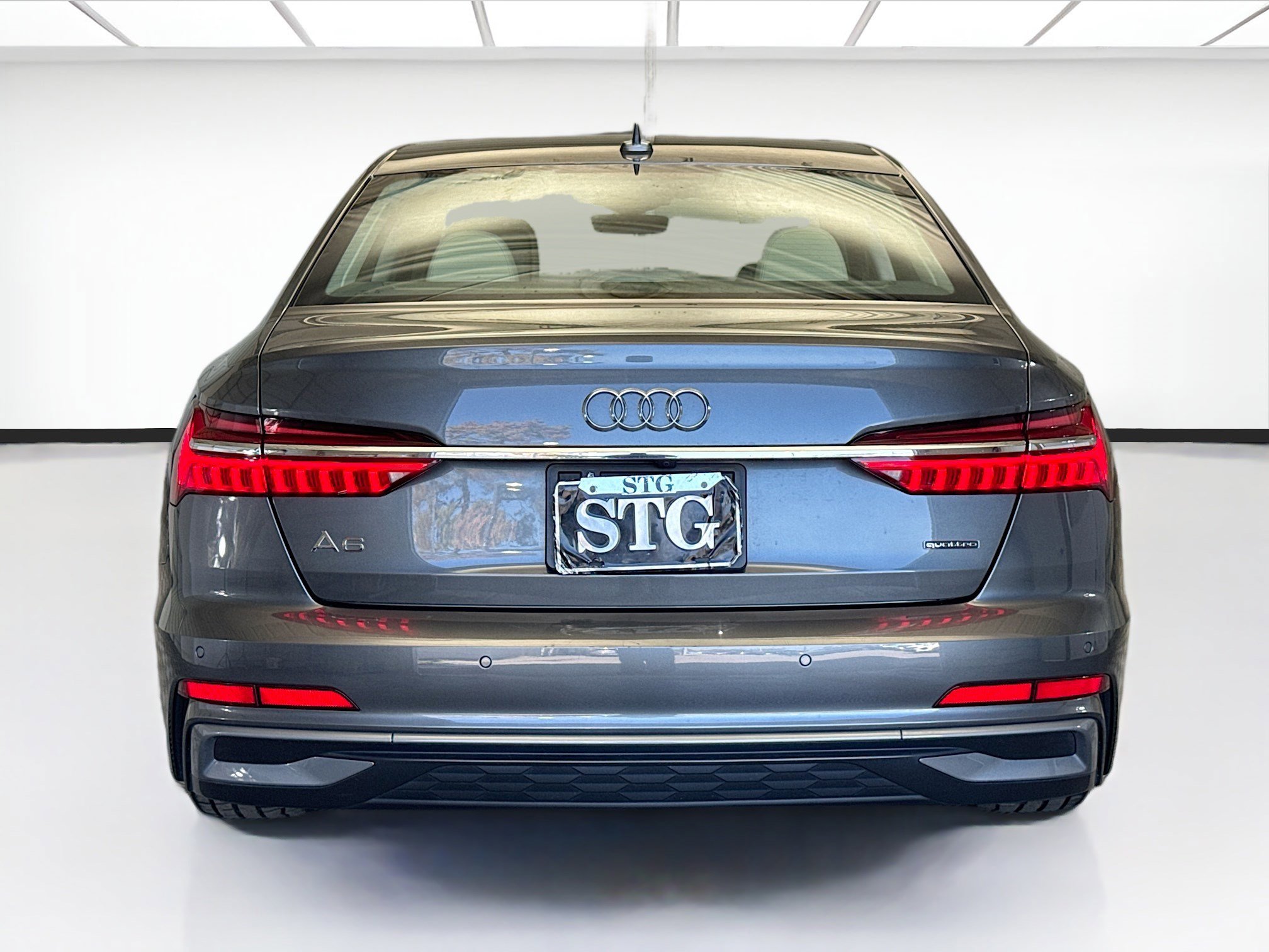 Used 2024 Audi A6 Premium Plus image 5