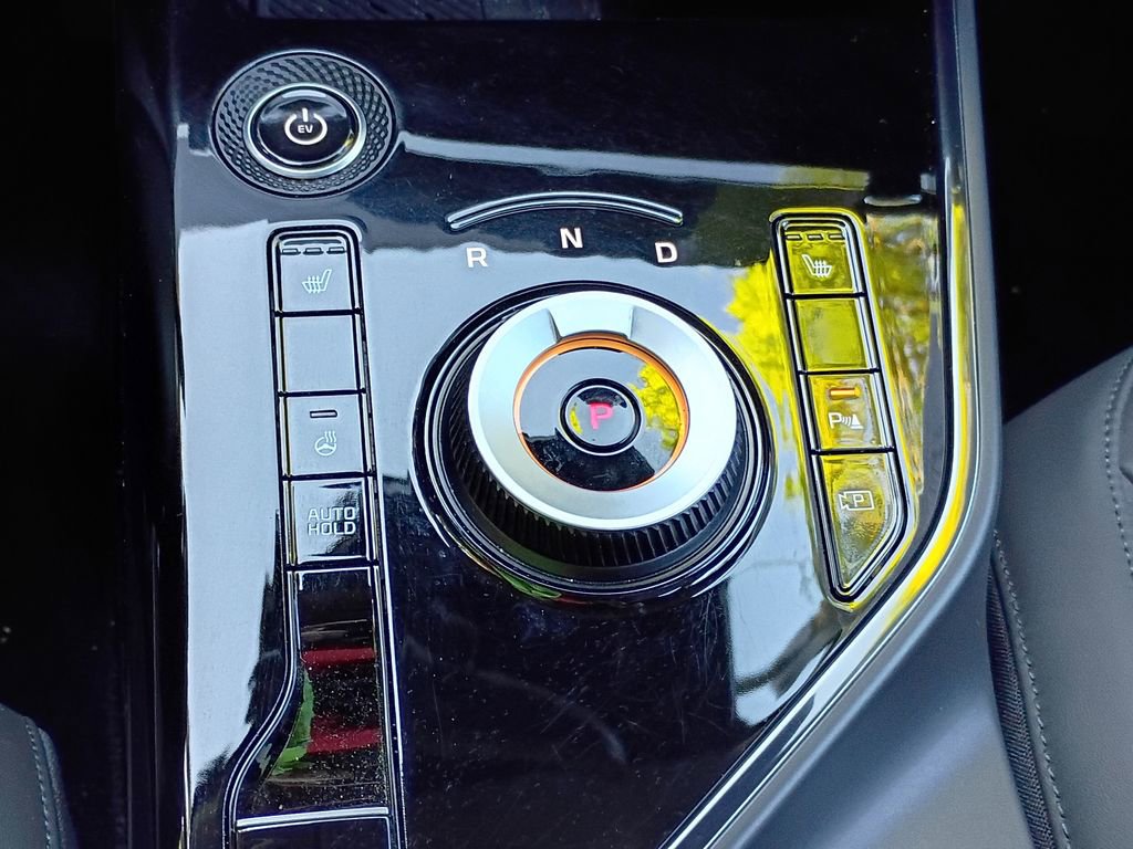 Used 2024 Kia Niro Wind w/ Wind Preserve Package FWD image 18