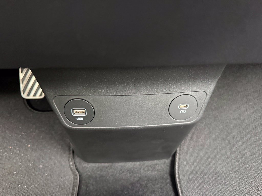 Used 2023 Kia EV6 GT-Line w/ GT-Line White Seat Package AWD/4WD image 32