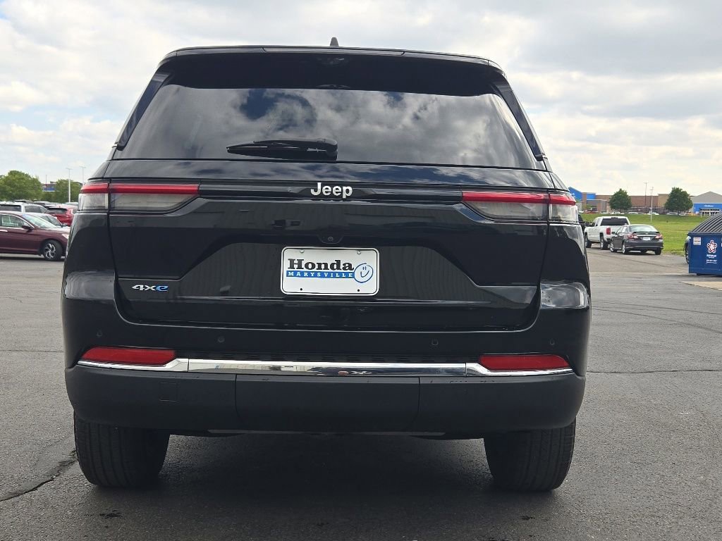 Used 2022 Jeep Grand Cherokee Limited 4xe w/ Luxury Tech Group II AWD/4WD image 6