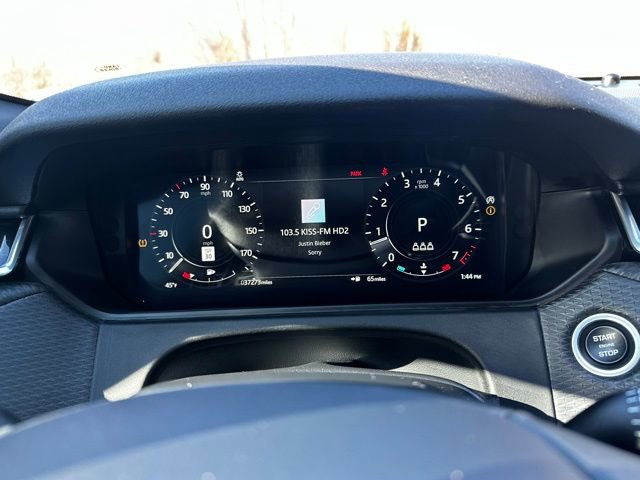 Used 2023 Land Rover Range Rover Velar R-Dynamic S image 28