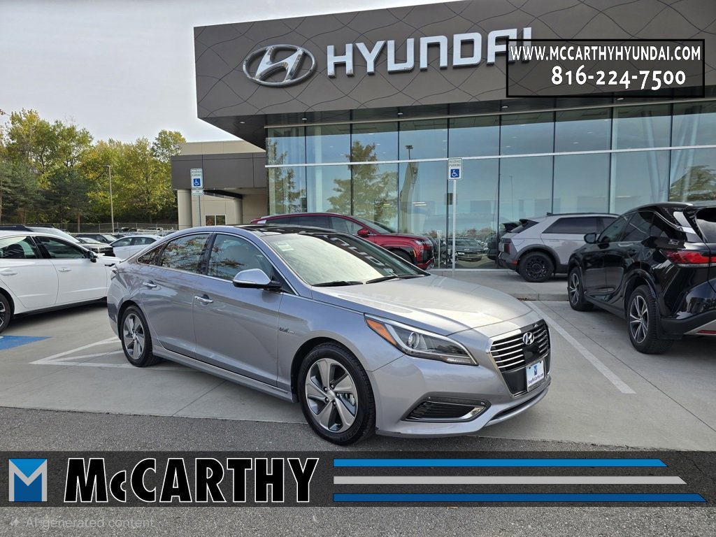 Used 2017 Hyundai Sonata Limited w/ Ultimate Package 02