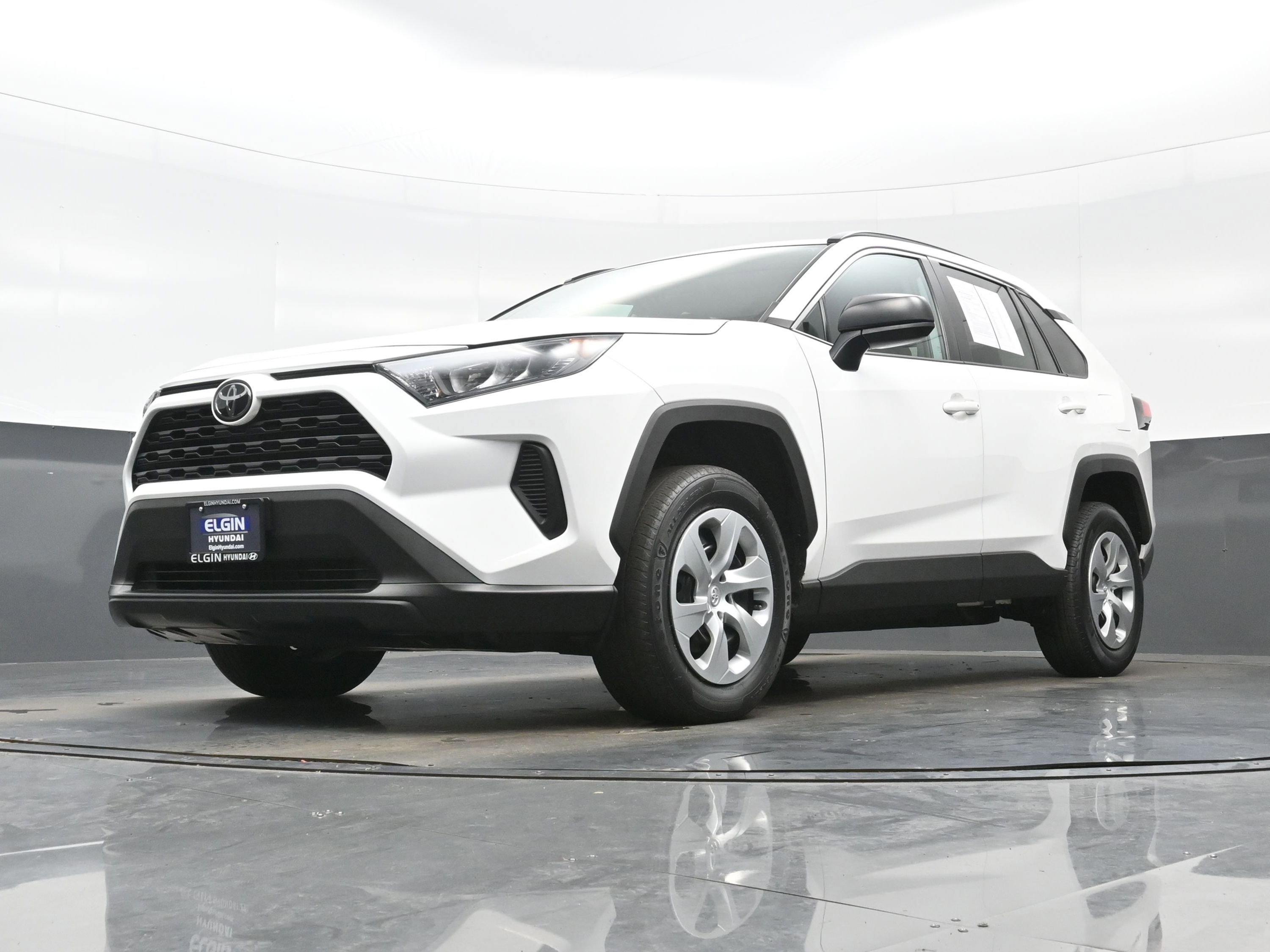 Used 2020 Toyota RAV4 LE w/ All Weather Liner Package FWD image 23