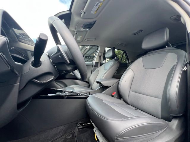 Certified 2025 Kia Niro Wind image 14