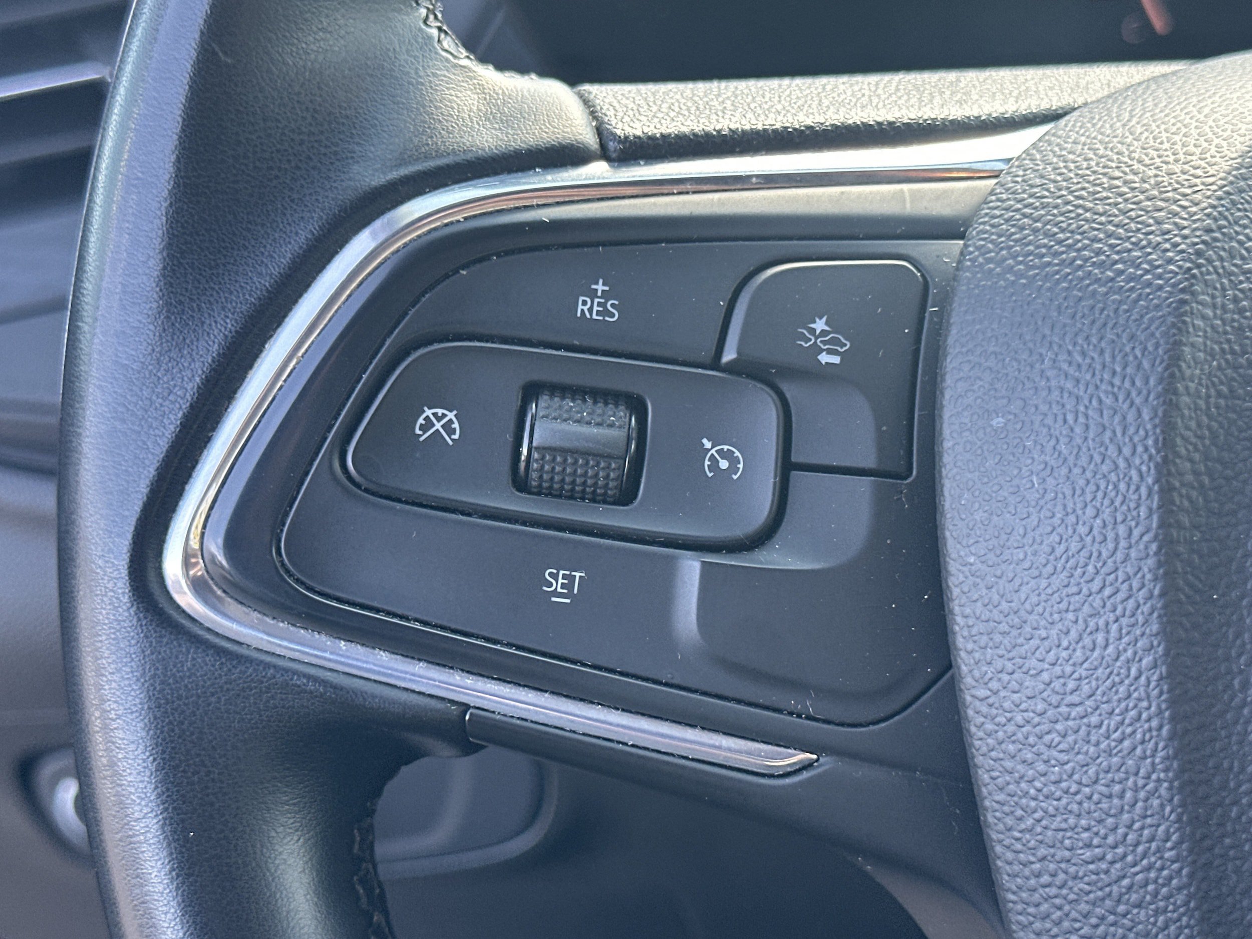 Used 2024 Buick Encore GX Sport Touring AWD/4WD image 24