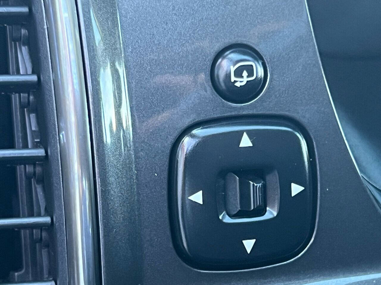 Used 2020 Ford Ranger Lariat w/ Equipment Group 501A Mid image 35