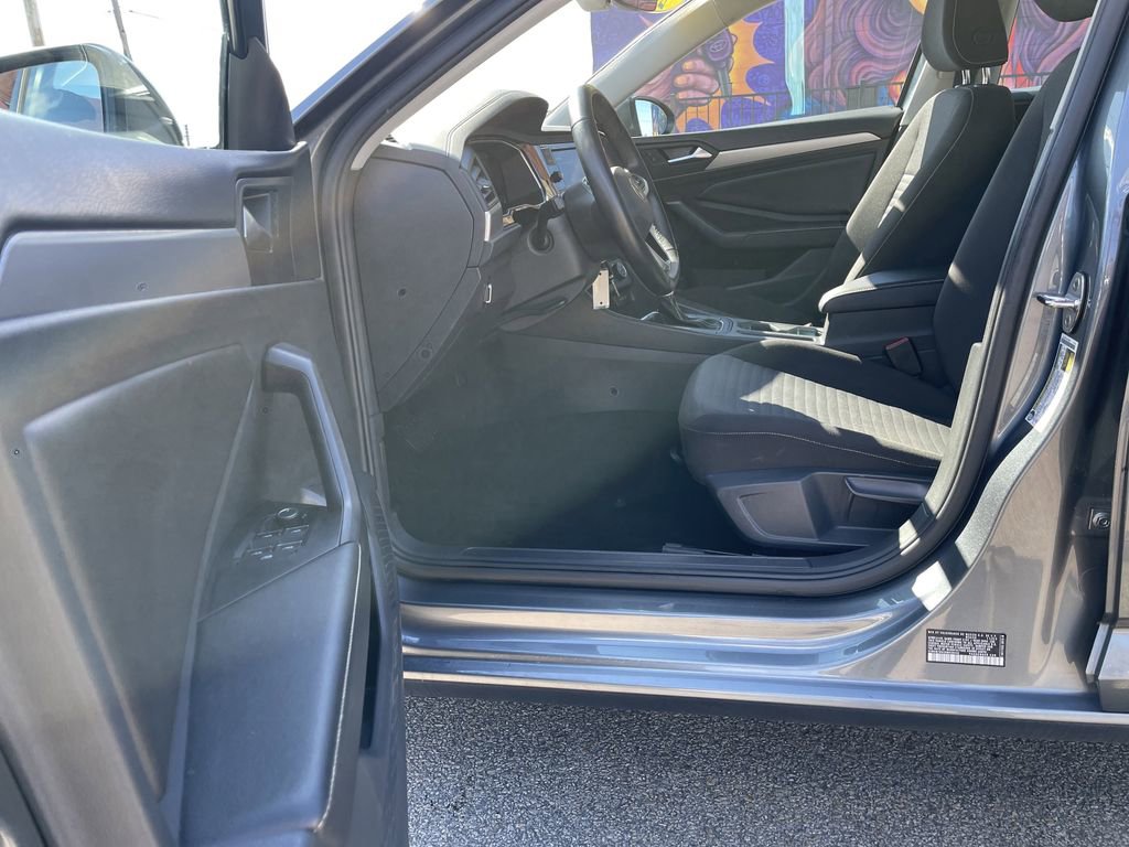 Used 2024 Volkswagen Jetta S image 14