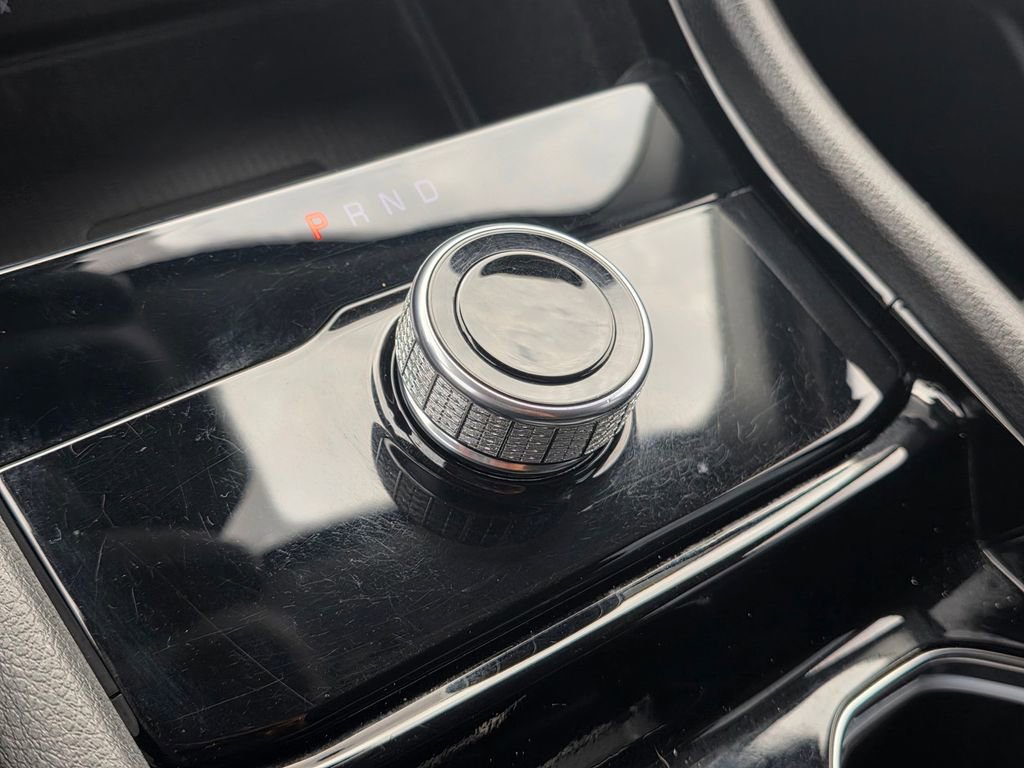 Used 2022 Jeep Grand Cherokee L Laredo w/ Luxury Tech Group I image 32