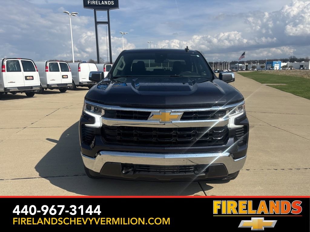 Used 2024 Chevrolet Silverado 1500 LT image 9