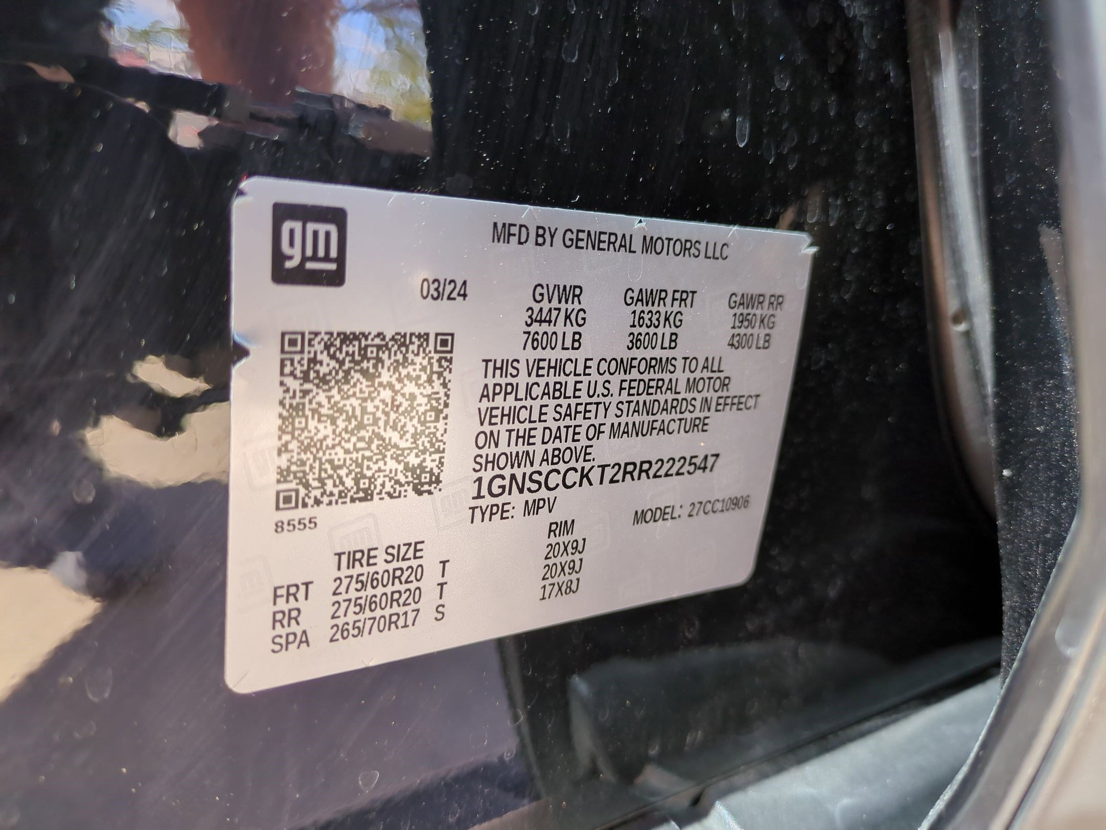 Used 2024 Chevrolet Suburban LT image 33