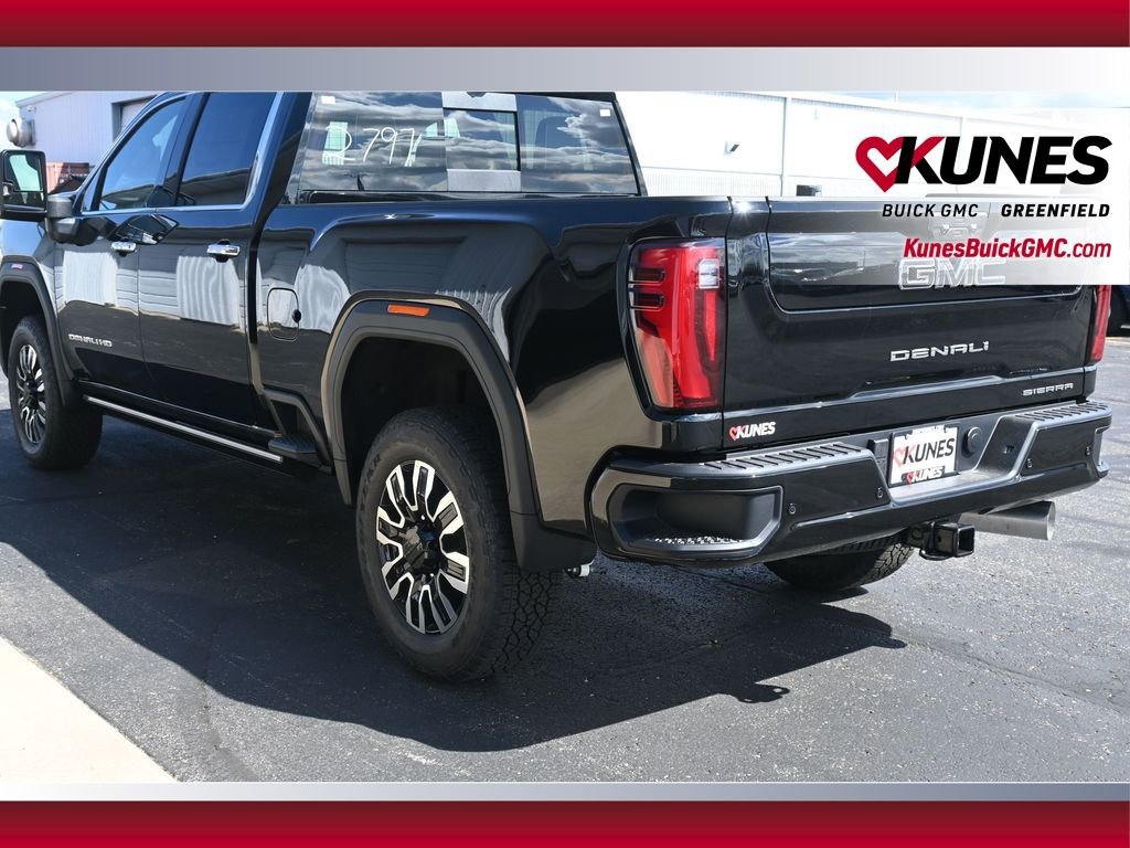 New 2026 GMC Sierra 3500 Denali Ultimate AWD/4WD image 10