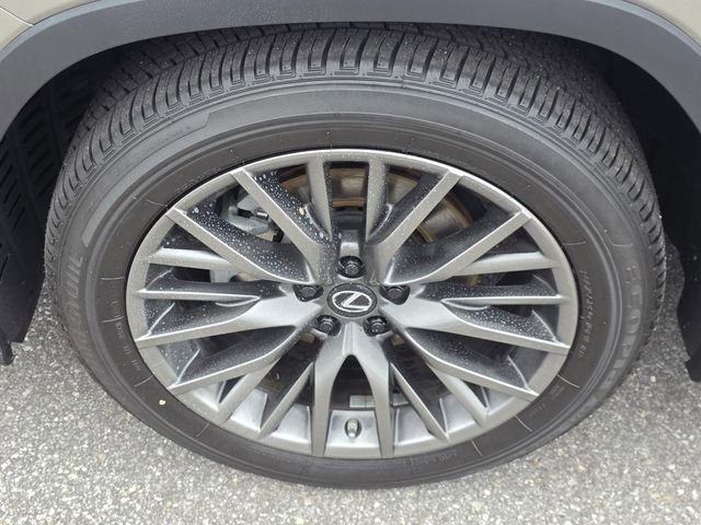 Certified 2022 Lexus RX 350 F Sport w/ Accessory Package image 38