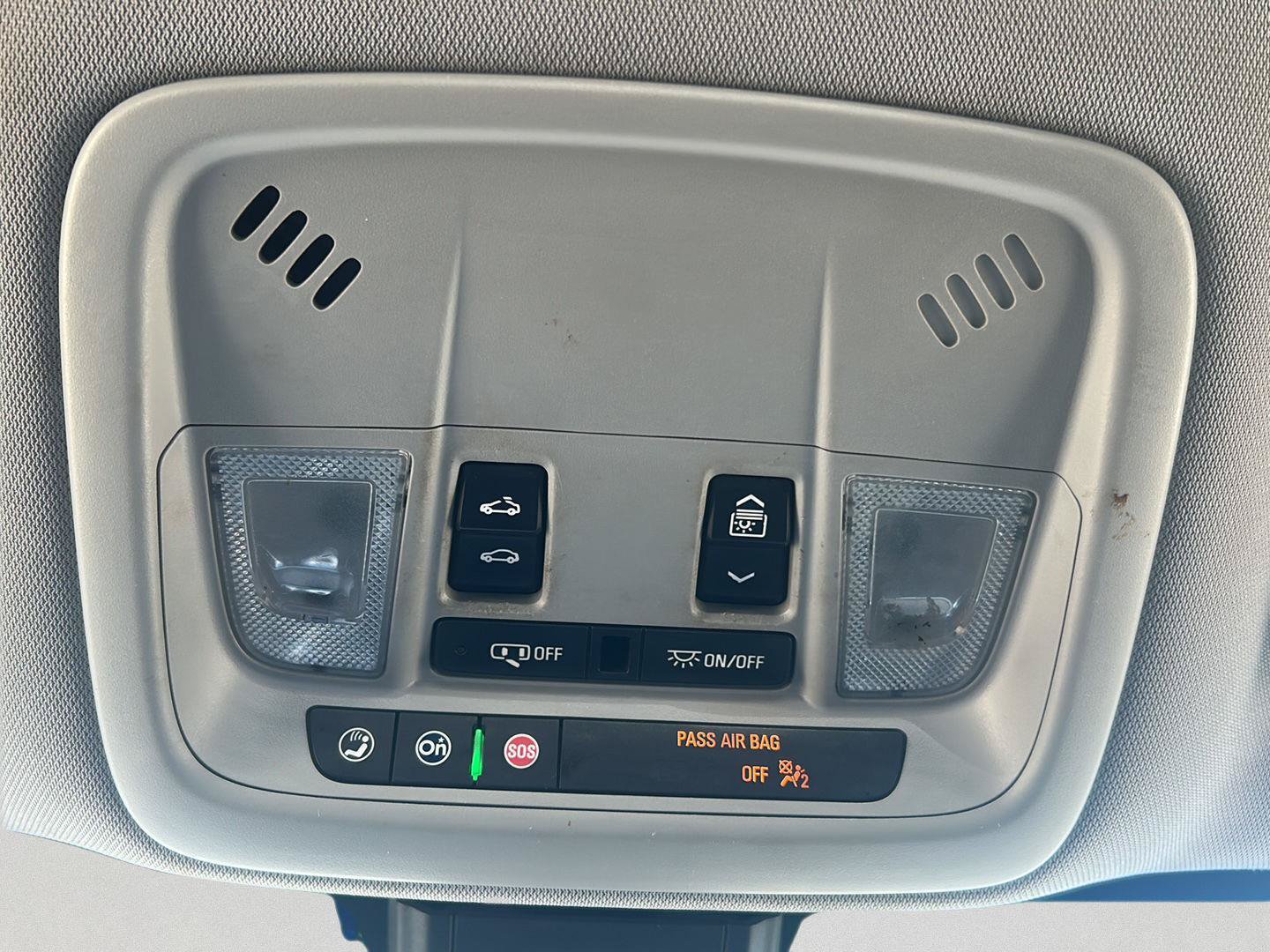 Used 2021 Chevrolet Malibu LT FWD image 15